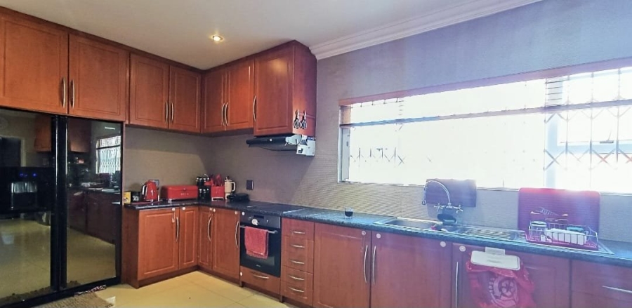 4 Bedroom Property for Sale in Tygerdal Western Cape